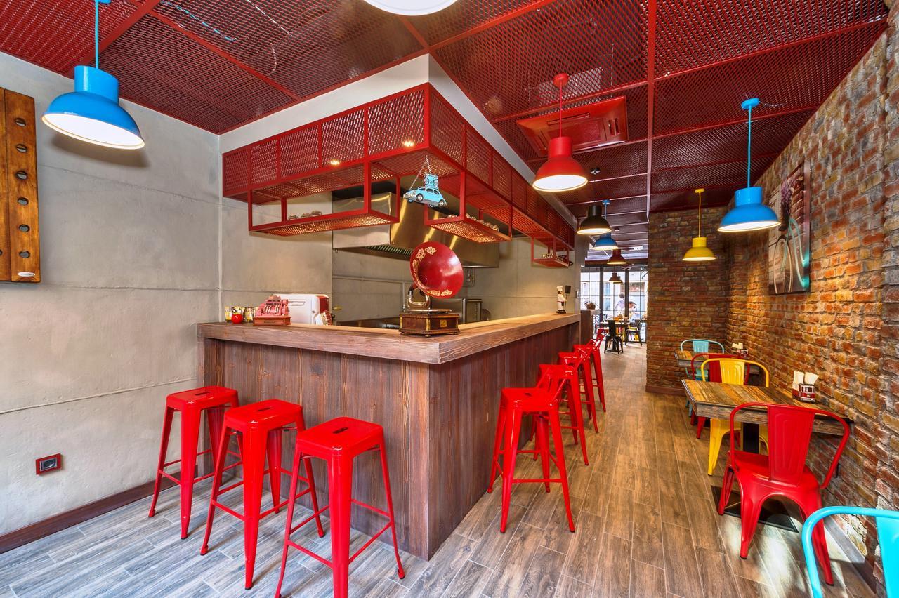 Taksim Istanbul Nis Hotel - Istiklal Street Exterior photo
